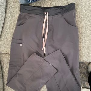 FIGS straight leg scrub pants